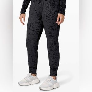 Lululemon Ready to Crush Jogger